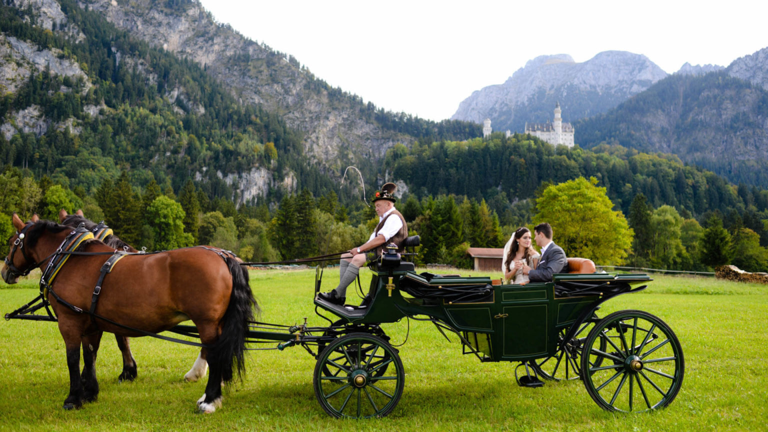 Neuschwanstein castle wedding - Fairytale castle wedding package 